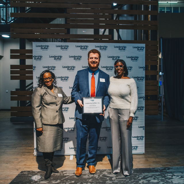 LeadershipBuffalo[Graduation]-90